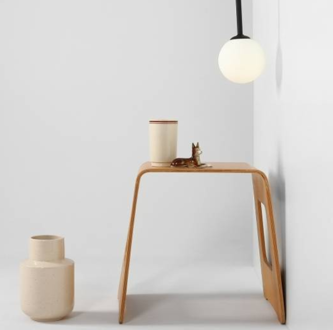 Minimalistyczna lampa ścienna PURE WALL BLACK vertical 4.png