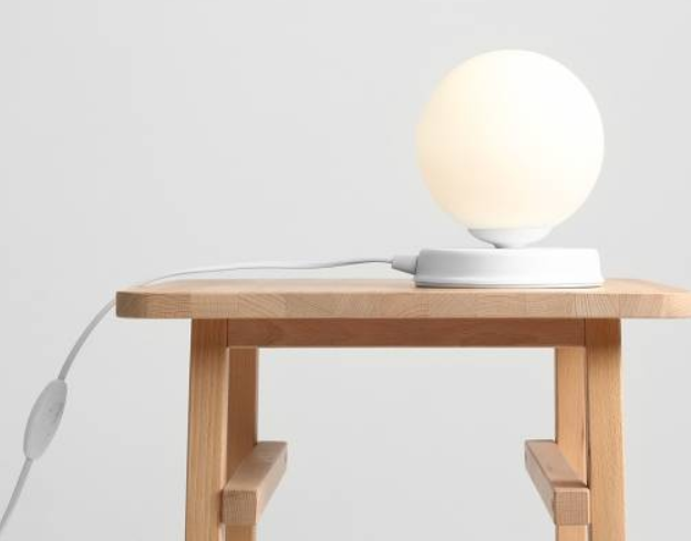 Lampka nocna BALL MINI TABLE WHITE 2.png